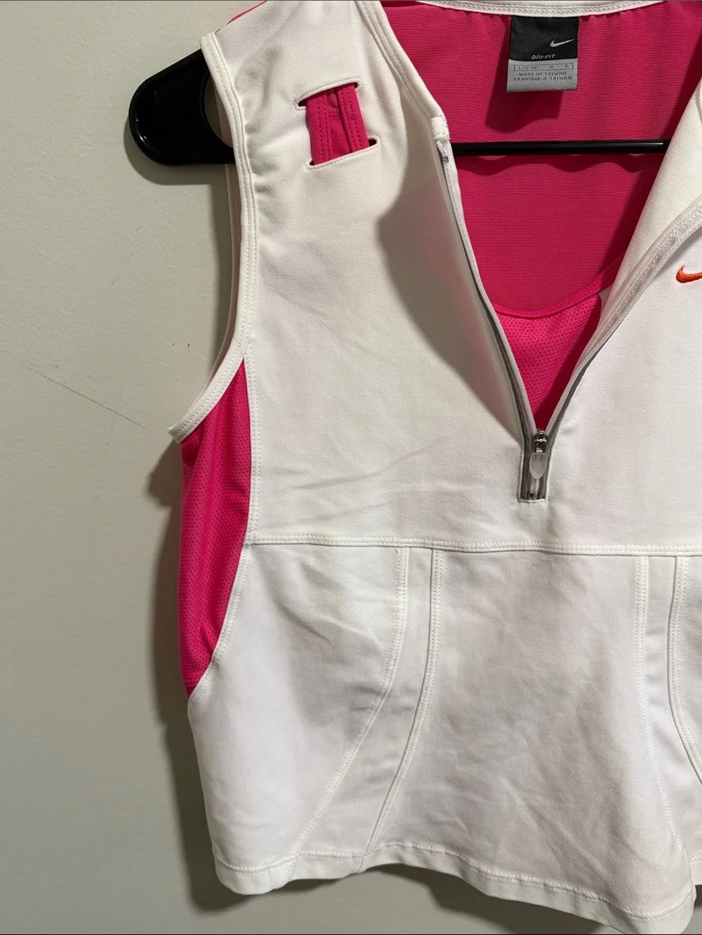 Vintage Nike Athletic Top Size L(12-14)